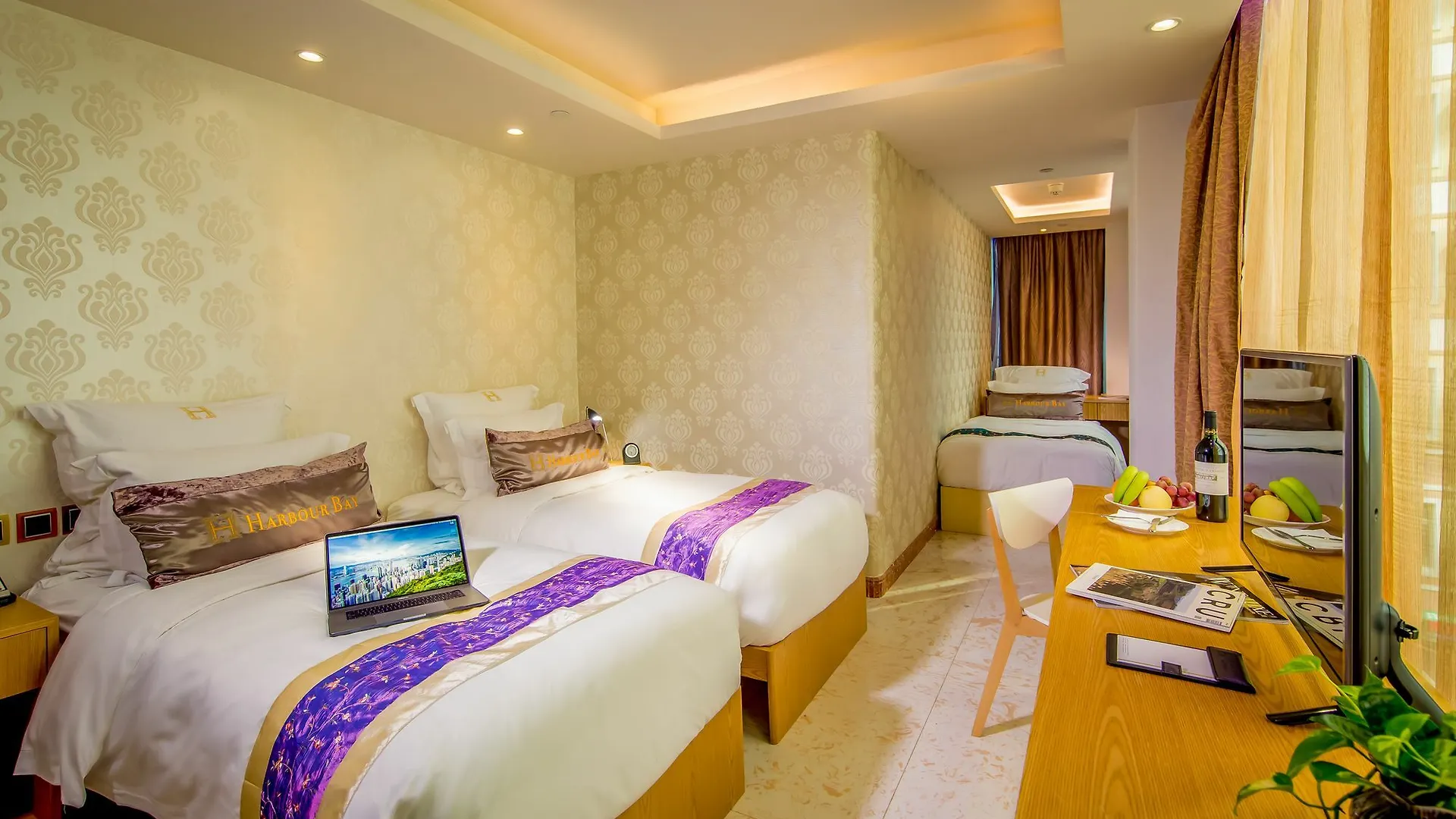 Harbour Bay Hotel Гонконг Китай